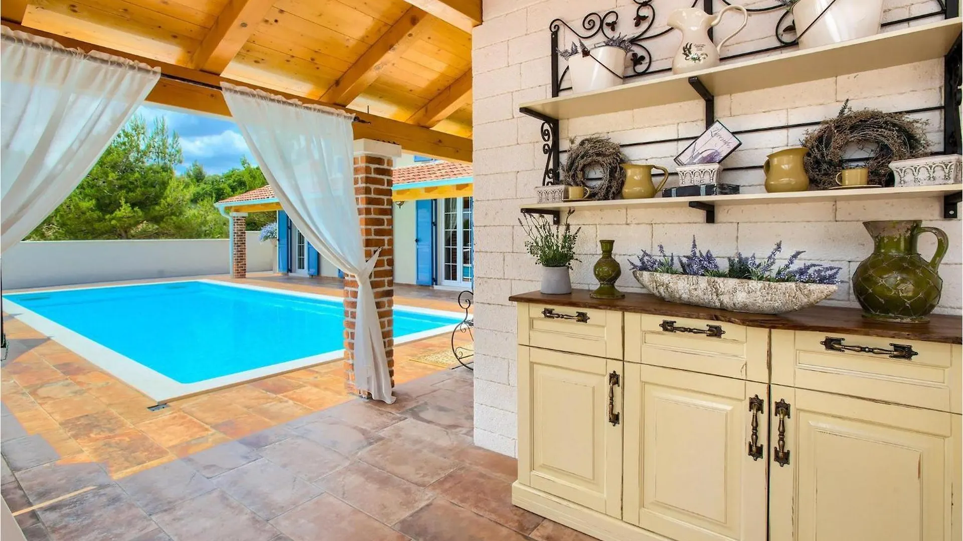 Villa Mek Zadar