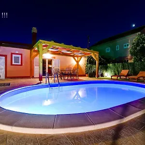 Holiday Orange Ferienhaus